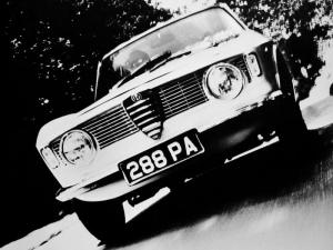 Alfa Romeo Giulia Sprint GT 1964 года (UK)